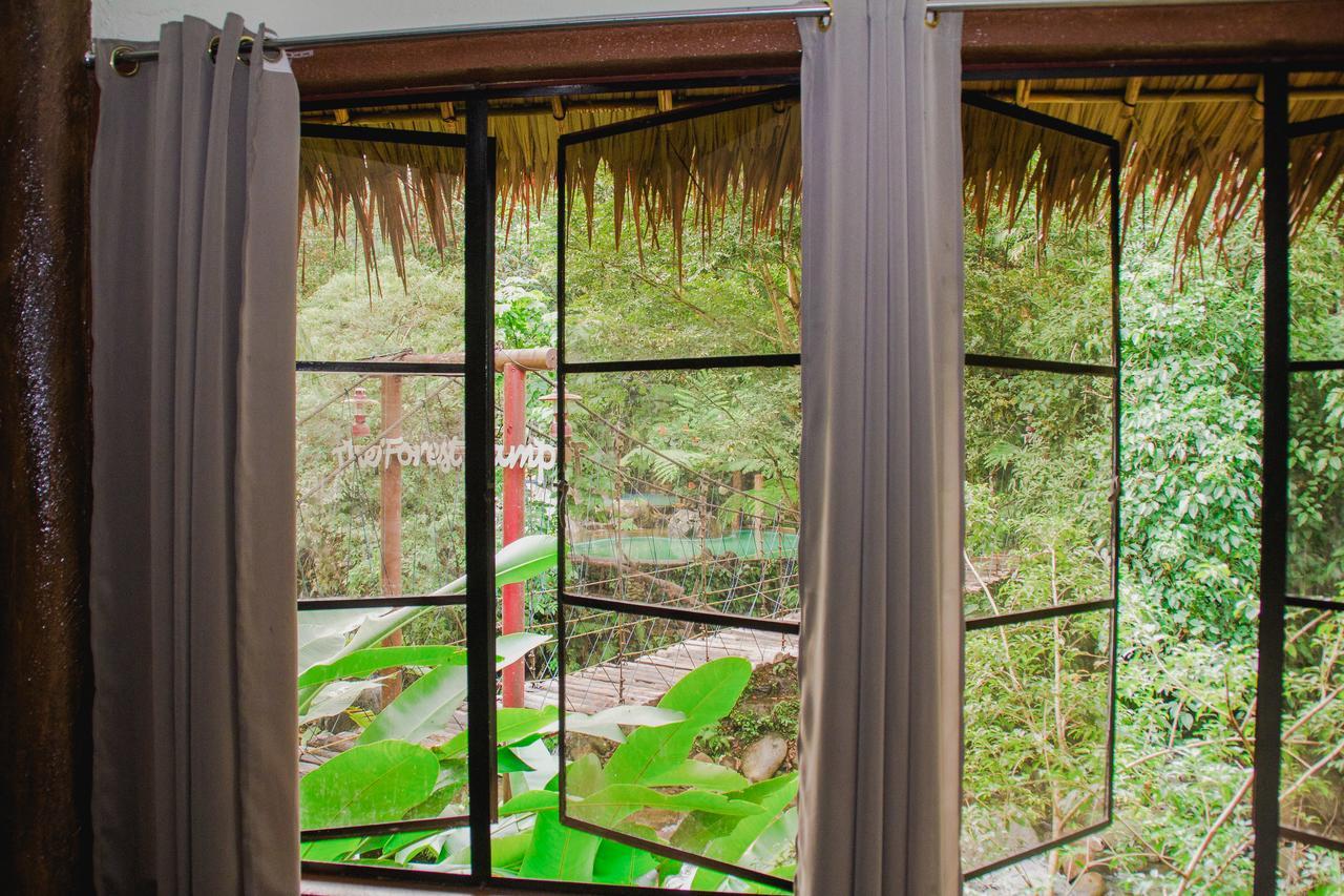 Forest Camp Resort Валенсия Экстерьер фото