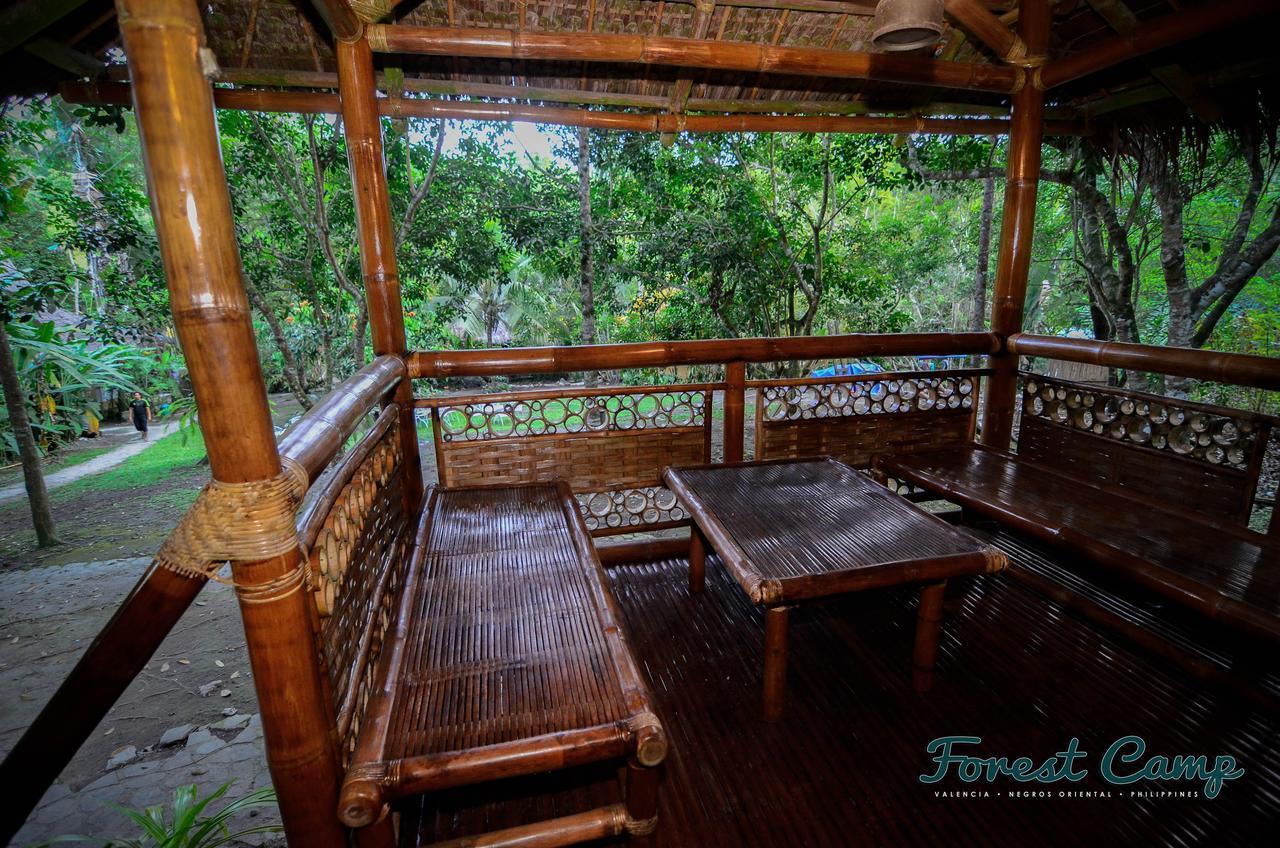 Forest Camp Resort Валенсия Экстерьер фото