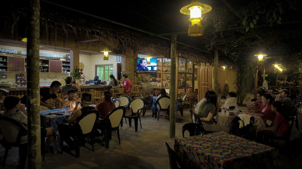 Forest Camp Resort Валенсия Экстерьер фото